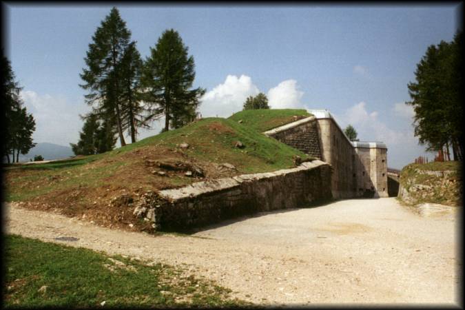 Das Forte Belvedere hat innen ein kleines Museum: Man kann jedoch auch nur die Außenanlagen anschauen, ohne Eintritt zu bezahlen