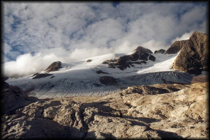 Der beeindruckende Marmolada-Gletscher bei unserem Aufstieg in Richtung Forcella Marmolada