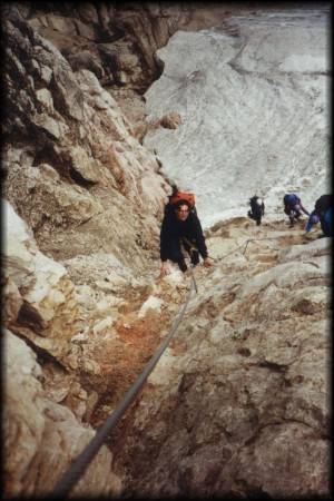 Andi beim Einstieg in den Klettersteig Richtung Marmolada-Gipfel