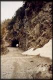 Einer der Tunnel beim Tremalzo-Downhill