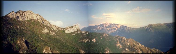 Superschnes Panorama Nhe Passo Rocchetta - da hlt man gerne mal kurz an zum Aussicht genieen