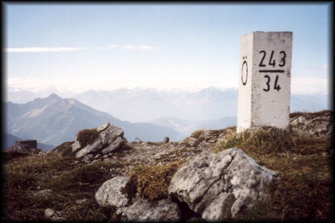 Faszinierende Aussicht bei schönsten Bergwetter Richtung Innsbruck - was will man mehr?