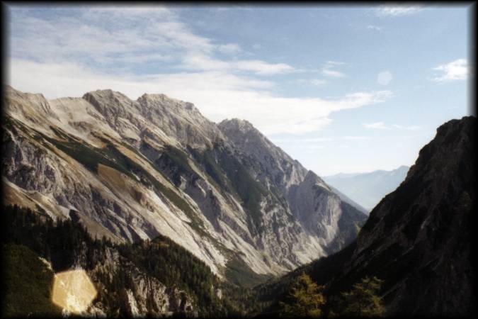 Der Weg vom Lafatscherjoch übers Issjöchl wäre auch mit dem Bike klasse gewesen, der Aufstieg zum Törl ist nur für Wanderer geeignet ...