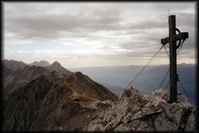 Die Seegrubenspitze oberhalb der Hafelekar-Bergstation war der erste von sieben Gipfeln auf dem schönen Innsbrucker Klettersteig