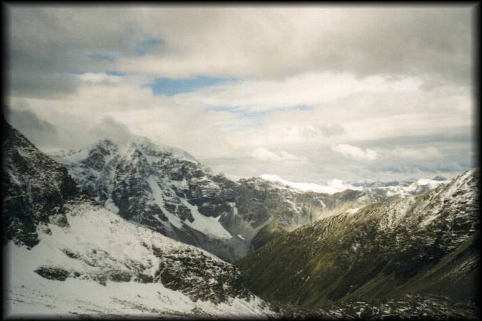 Blick zurück nach unten vom Klettersteig zur Hohen Angelusspitze (Reinstadler-Route)